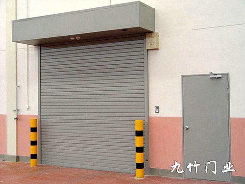 鋼質卷簾門